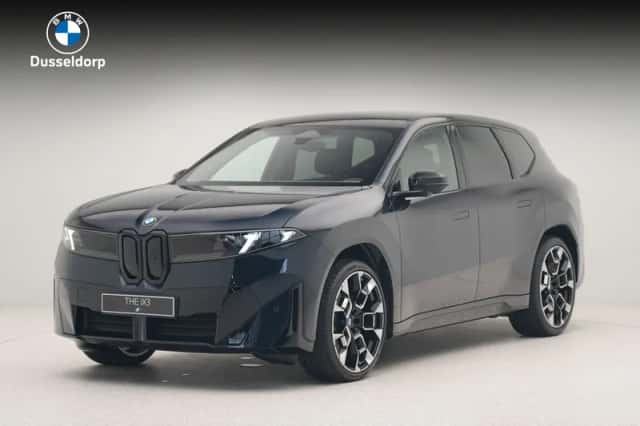 BMW iX3 (2026) thumbnail 1