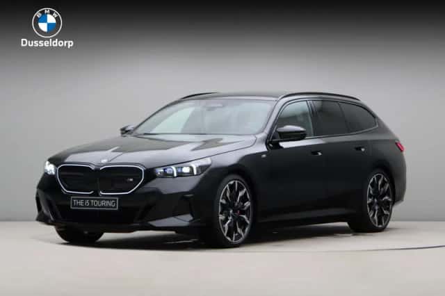 BMW i5 (2026) thumbnail 1