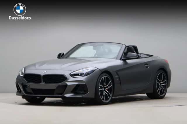 BMW Z4 (2026) thumbnail 1