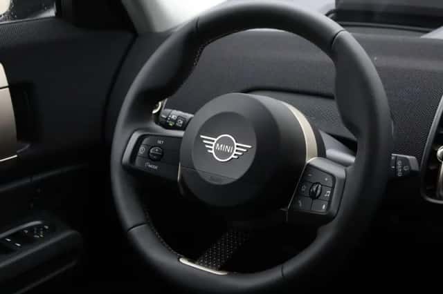 MINI Countryman (2026) thumbnail 2