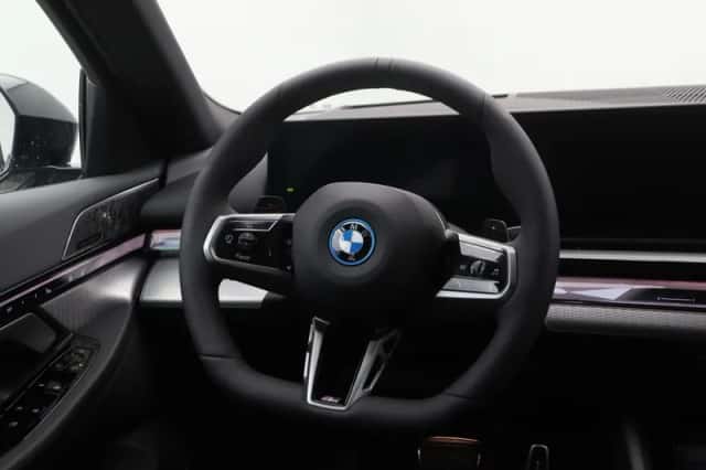 BMW 5-Serie (2026) thumbnail 2
