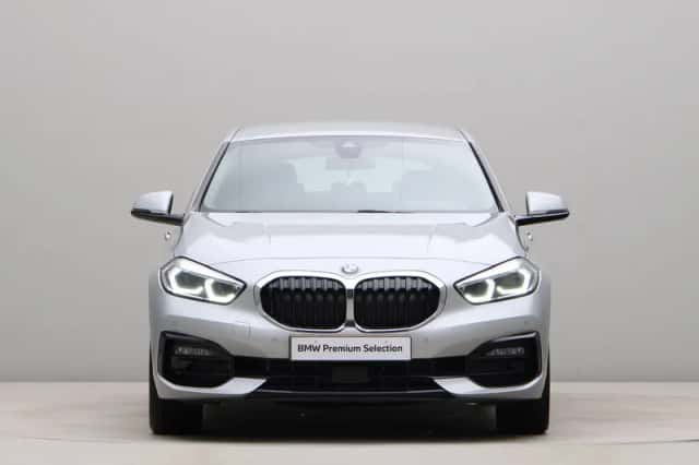 BMW 1-Serie (2021) thumbnail 6