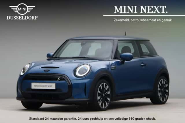 MINI Electric (2023) thumbnail 1
