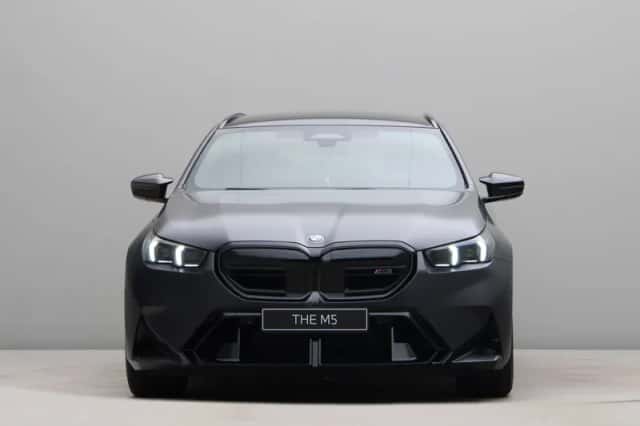 BMW M5 (2026) thumbnail 2