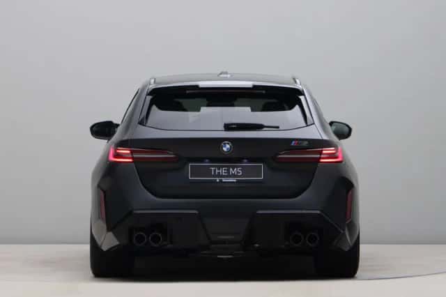 BMW M5 (2026) thumbnail 6