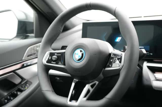 BMW 5-Serie (2026) thumbnail 2