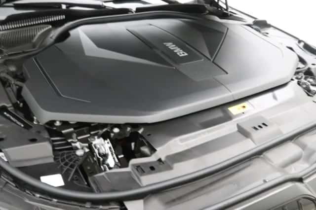 BMW i5 (2026) thumbnail 4