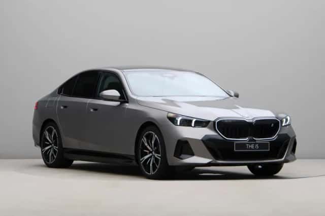 BMW i5 (2026) thumbnail 3