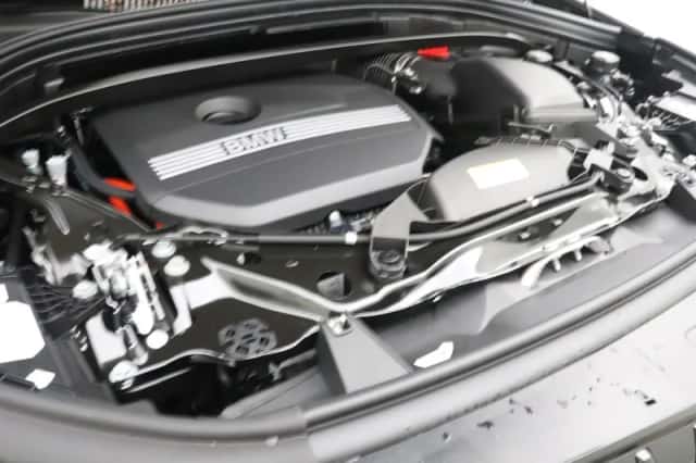 BMW X1 (2026) thumbnail 4