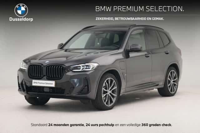 BMW X3 (2024) thumbnail 1