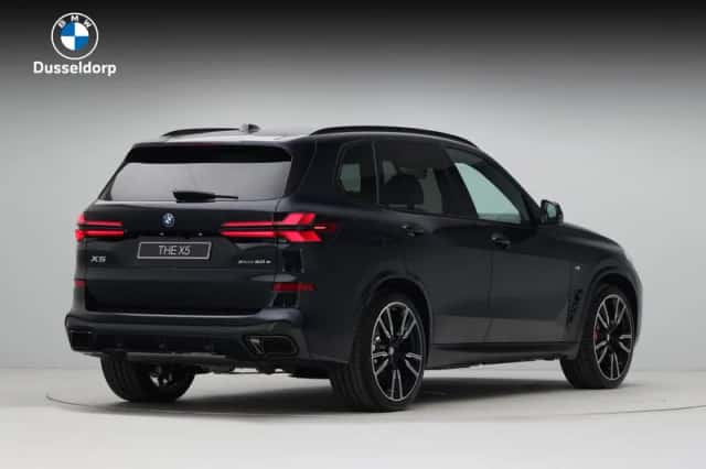 BMW X5 (2026) thumbnail 5