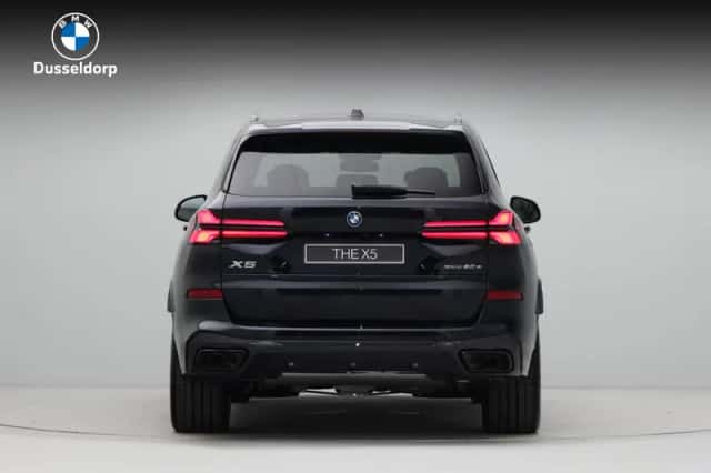 BMW X5 (2026) thumbnail 6