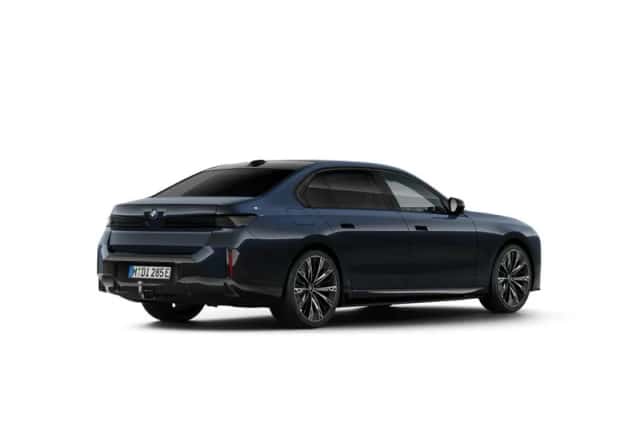 BMW i7 (2026) thumbnail 2