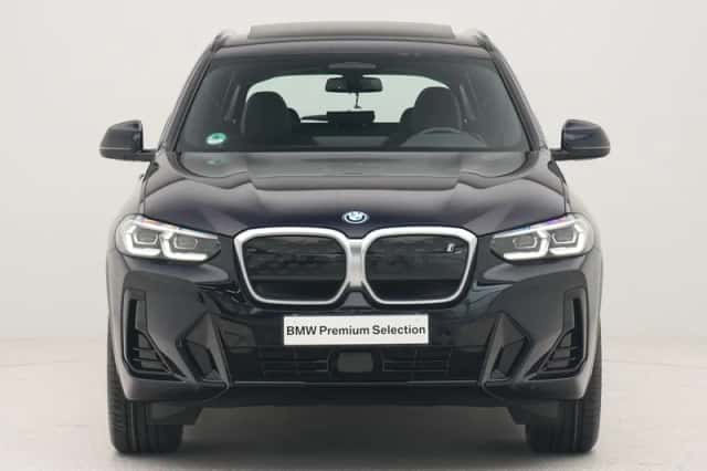 BMW iX3 (2022) thumbnail 6