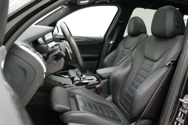 BMW X3 (2022) thumbnail 5