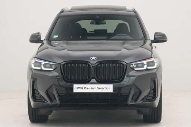 BMW X3 (2022) thumbnail 6