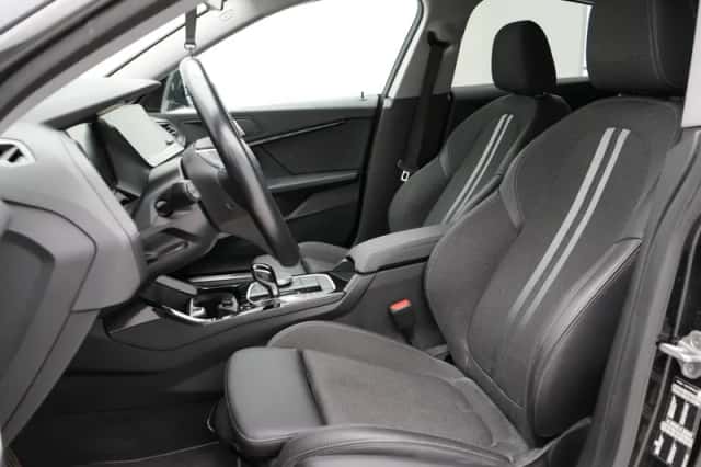 BMW 2-Serie (2023) thumbnail 4