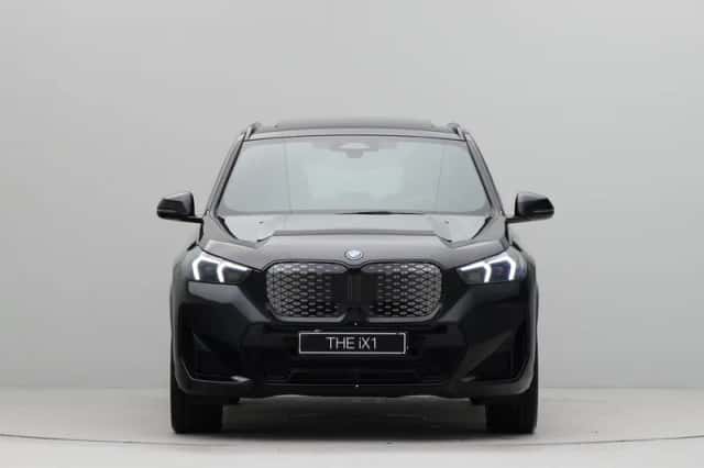 BMW iX1 (2026) thumbnail 5