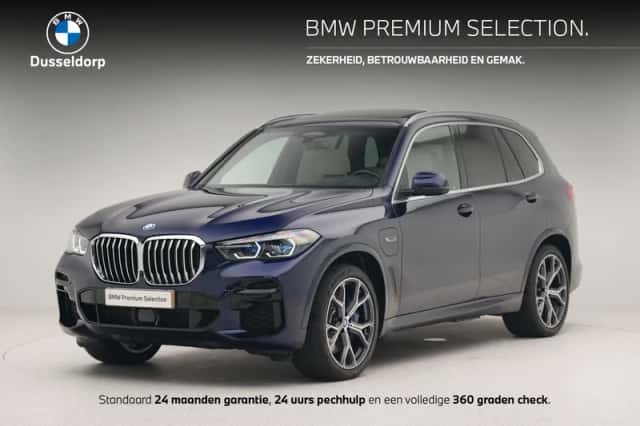 BMW X5 (2022) thumbnail 1