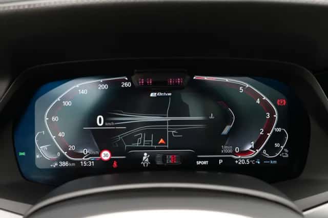 BMW X5 (2022) thumbnail 3
