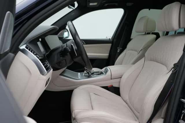 BMW X5 (2022) thumbnail 5