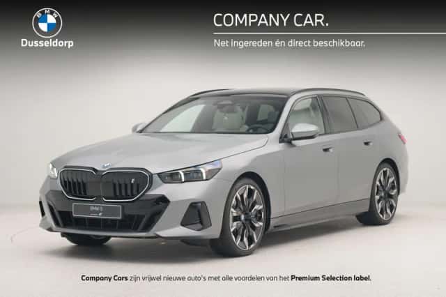 BMW i5 (2026) thumbnail 1