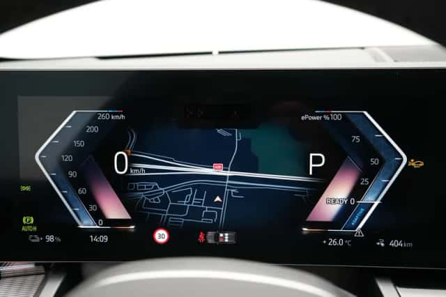 BMW i5 (2026) thumbnail 3