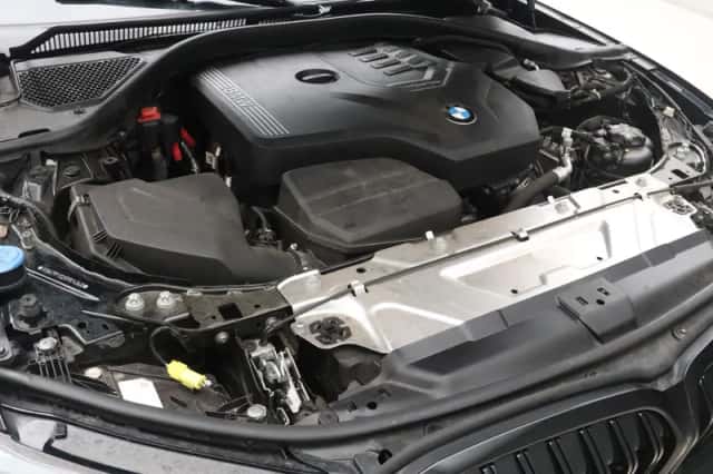 BMW 3-Serie (2023) thumbnail 4