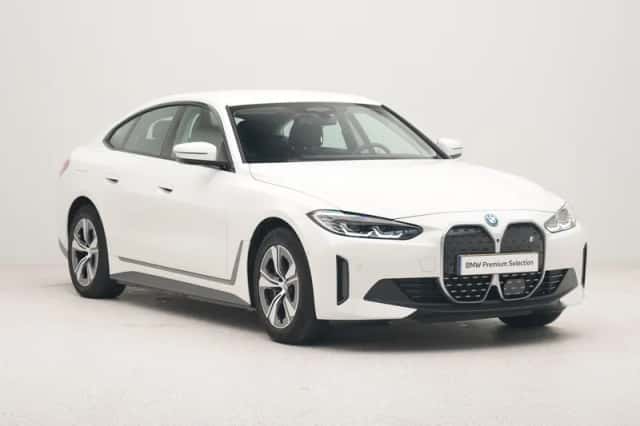 BMW i4 (2024) thumbnail 3