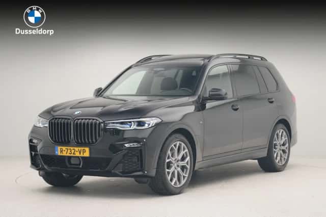 BMW X7 (2022) thumbnail 1