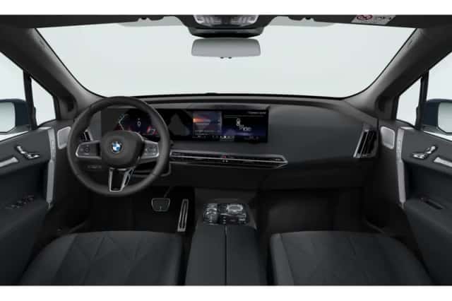 BMW iX (2026) thumbnail 3