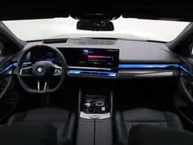 BMW i5 (2026) thumbnail 12