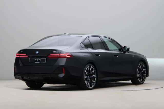 BMW i5 (2026) thumbnail 8