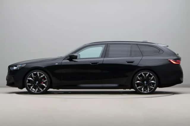 BMW i5 (2026) thumbnail 12