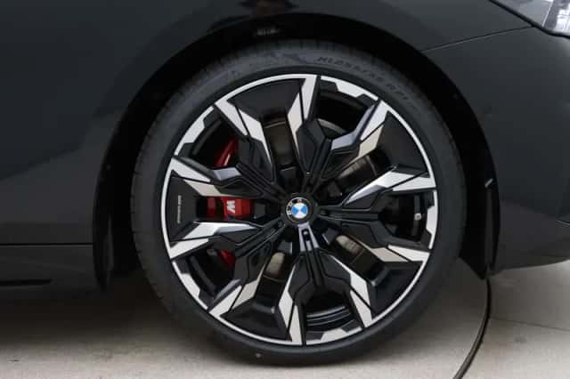 BMW i5 (2026) thumbnail 19