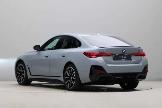 BMW i4 (2026) thumbnail 11