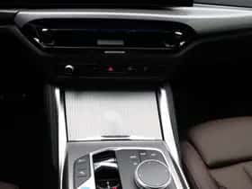 BMW i4 (2026) thumbnail 14