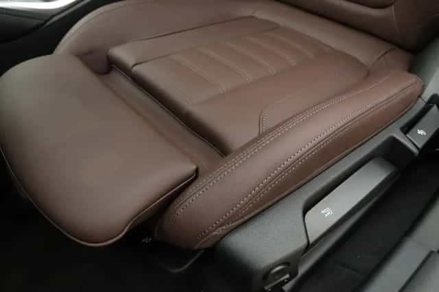 BMW i4 (2026) thumbnail 15
