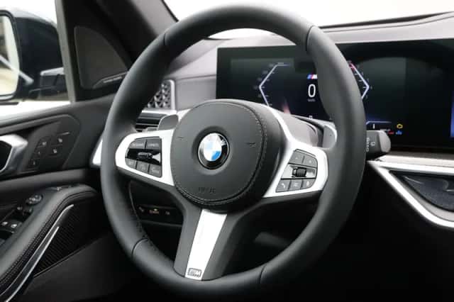 BMW X5 (2026) thumbnail 2