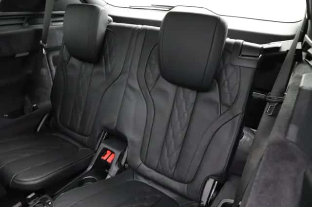 BMW X5 (2026) thumbnail 18