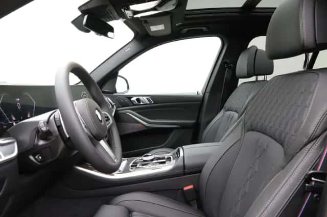 BMW X5 (2026) thumbnail 5