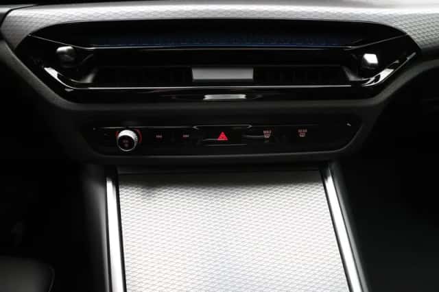 BMW 3-Serie (2025) thumbnail 14