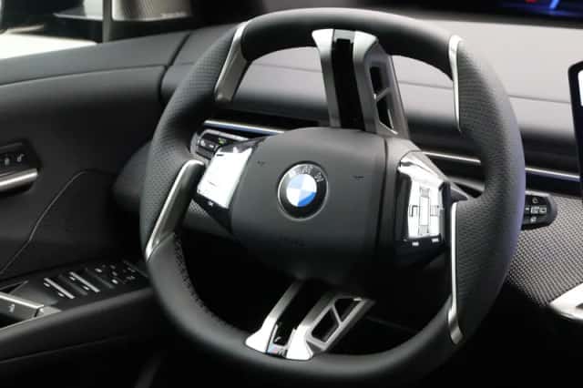 BMW iX3 (2026) thumbnail 31