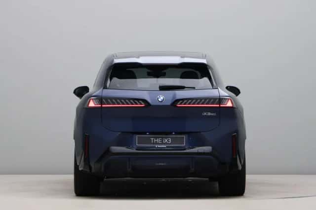 BMW iX3 (2026) thumbnail 6
