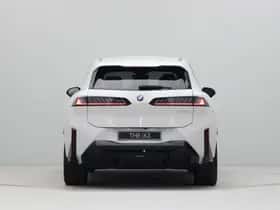 BMW iX3 (2026) thumbnail 9