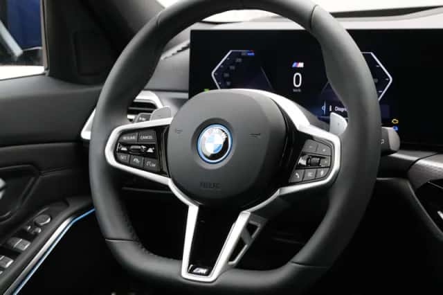 BMW 3-Serie (2025) thumbnail 2