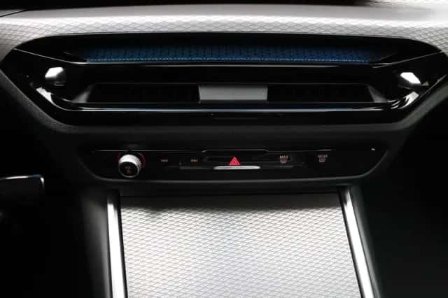 BMW 3-Serie (2026) thumbnail 14