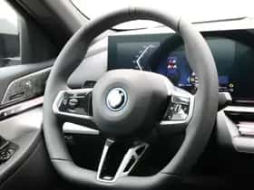 BMW 5-Serie (2025) thumbnail 2