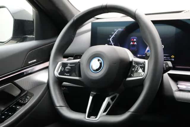 BMW 5-Serie (2025) thumbnail 2