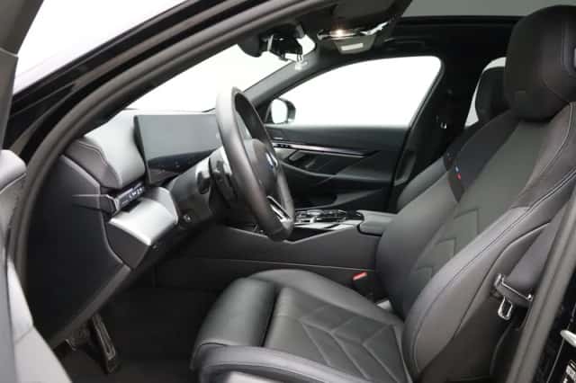 BMW 5-Serie (2025) thumbnail 5